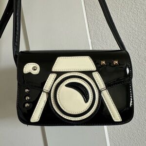 Black and White Camera Design Crossbody Bag
